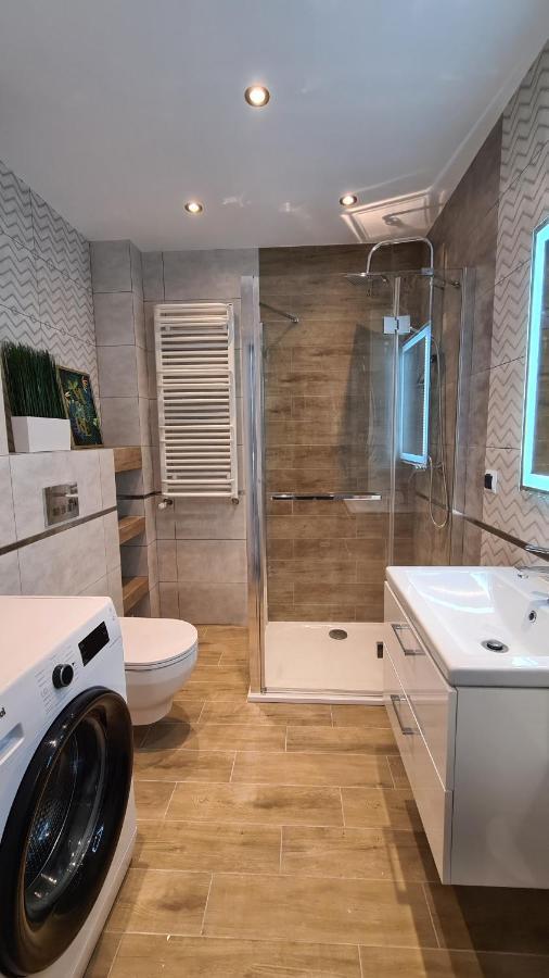 Apartament Deluxe 3 Apartman Oświęcim Kültér fotó