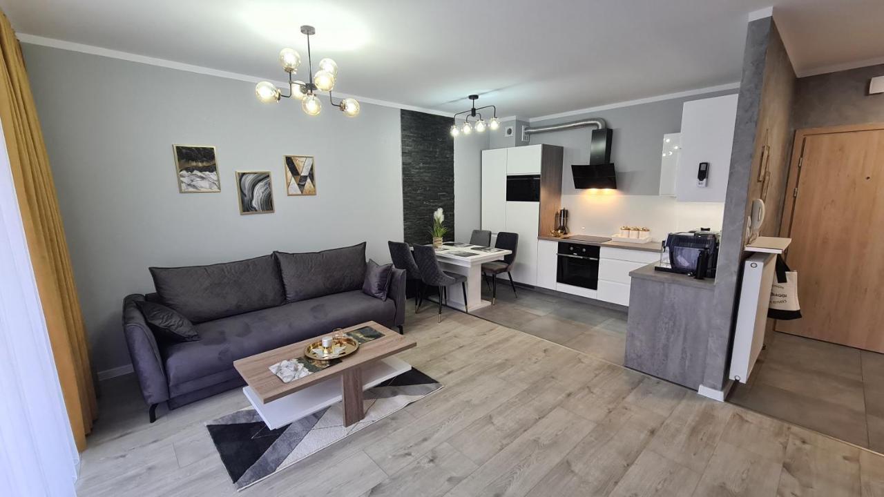 Apartament Deluxe 3 Apartman Oświęcim Kültér fotó